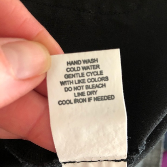 Juniors Charlotte Russe brand Bermuda dress shorts - Picture 6 of 6